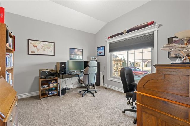 3901 SW Odell Drive, Lee's Summit, MO 64082