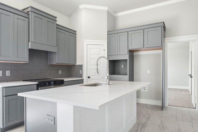 98 Whispering Valley DR, Wimberley, TX 78676