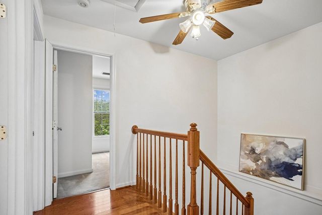 7496 GADSBY SQ, Alexandria, VA 22315