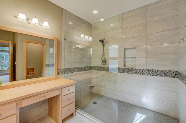 442 Wren Lane, Hudson, WI 54016