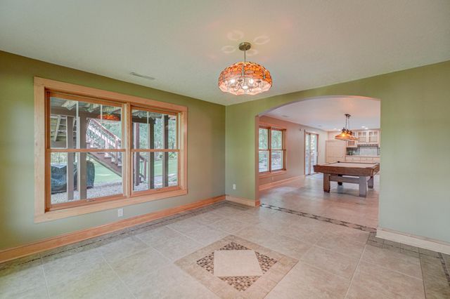 442 Wren Lane, Hudson, WI 54016