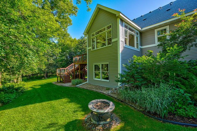 442 Wren Lane, Hudson, WI 54016