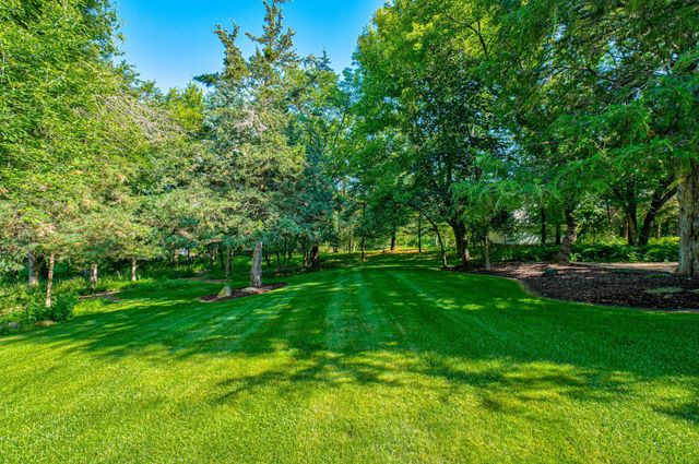 442 Wren Lane, Hudson, WI 54016