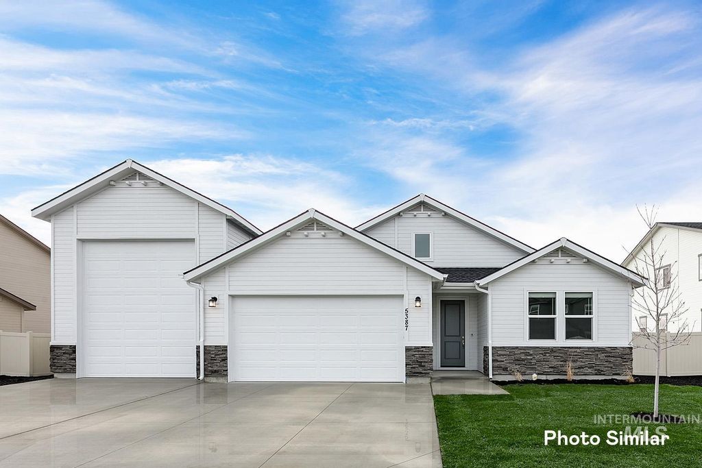15098 Irisation Ave, Caldwell, ID 83607