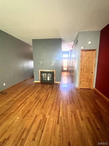 2641 Saint Vincent Avenue, St Louis, MO 63104