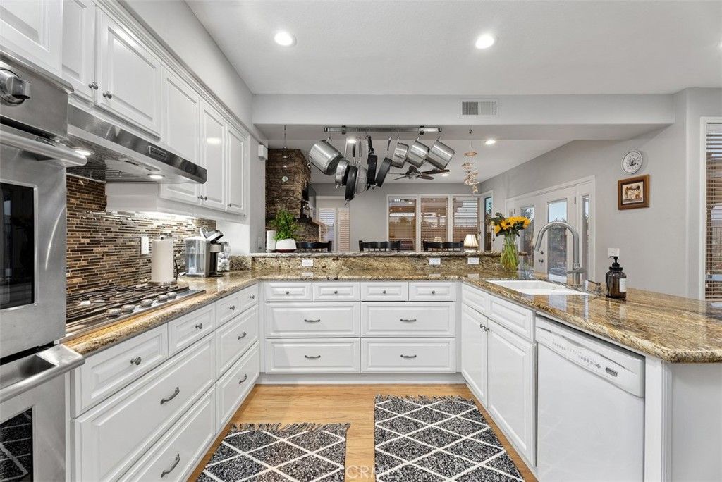 Image 21 of property listing at 110 Del Cabo, San Clemente, CA 92673