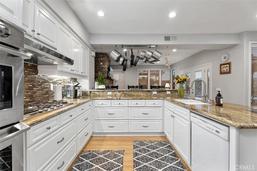 Image 22 of property listing at 110 Del Cabo, San Clemente, CA 92673