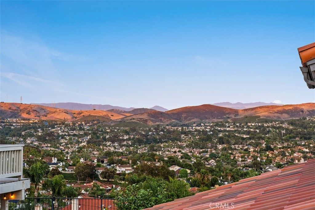 Image 39 of property listing at 110 Del Cabo, San Clemente, CA 92673
