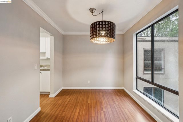 300 N Civic Dr 403, Walnut Creek, CA 94596