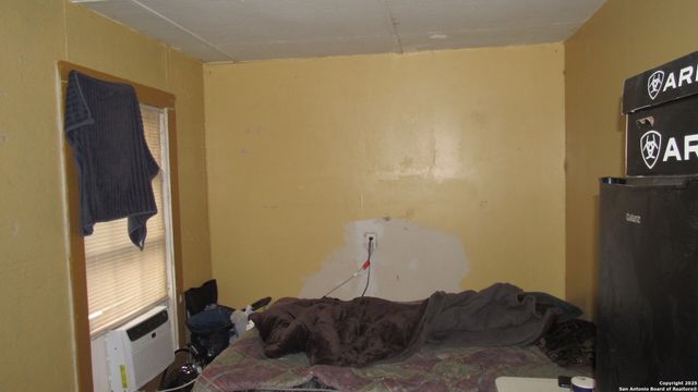 9221 Nelson Rd., San Antonio, TX 78252