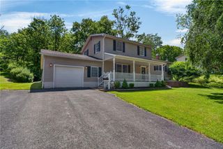 1032 Forest Drive, Stroudsburg, PA 18360