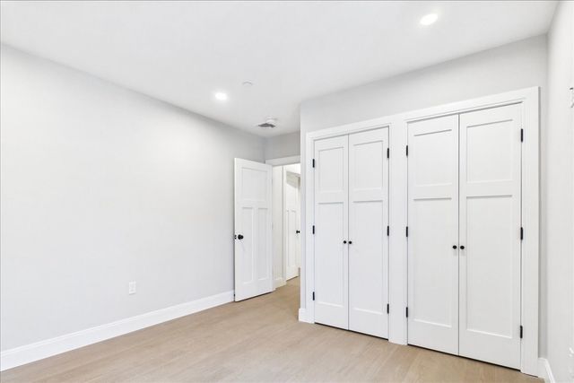 305 Chestnut Ave 5, Boston, MA 02130