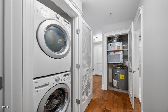 222 Glenwood Avenue 607, Raleigh, NC 27603