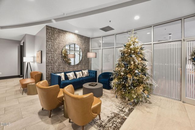 222 Glenwood Avenue 607, Raleigh, NC 27603