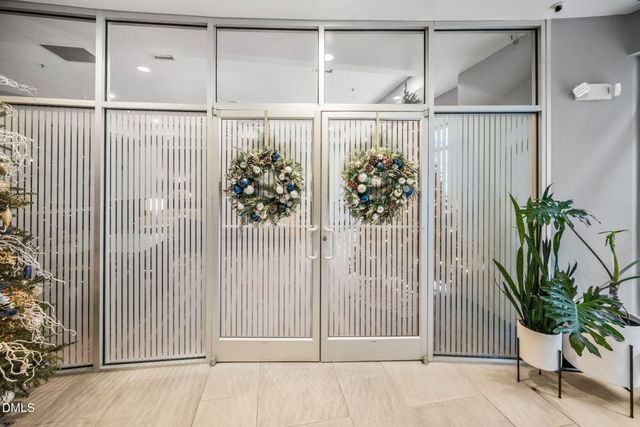 222 Glenwood Avenue 607, Raleigh, NC 27603