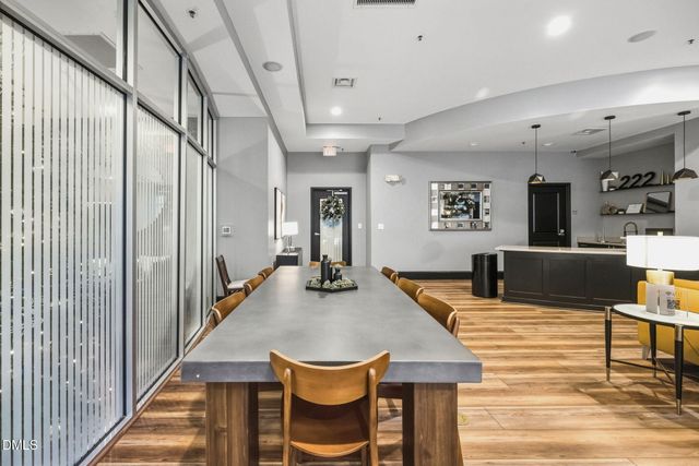 222 Glenwood Avenue 607, Raleigh, NC 27603