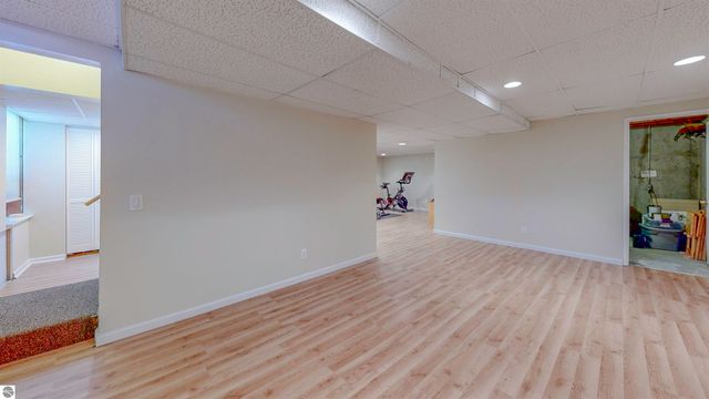 915 Deer Run, Mt Pleasant, MI 48858
