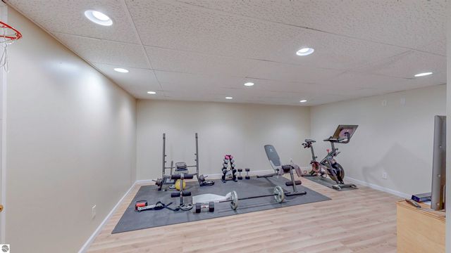 915 Deer Run, Mt Pleasant, MI 48858