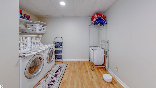 915 Deer Run, Mt Pleasant, MI 48858