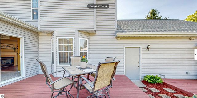 915 Deer Run, Mt Pleasant, MI 48858