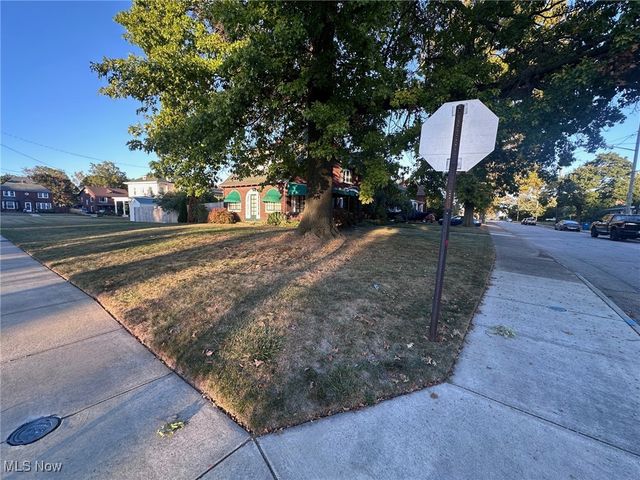 1172 W 7th Street, Lorain, OH 44052