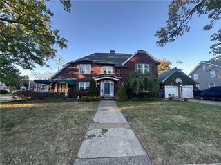 1172 W 7th Street, Lorain, OH 44052