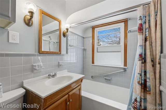 28771 Bunert Road, Warren, MI 48088