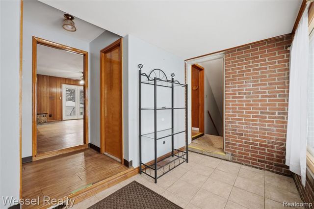 28771 Bunert Road, Warren, MI 48088