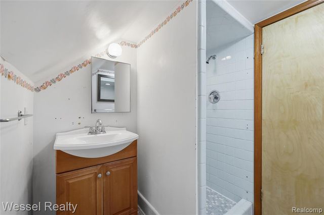 28771 Bunert Road, Warren, MI 48088