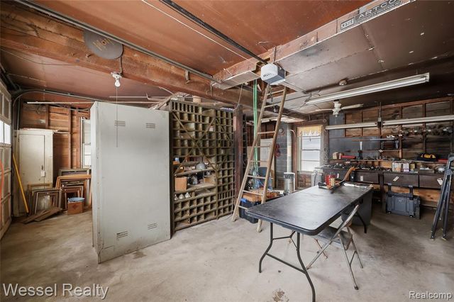 28771 Bunert Road, Warren, MI 48088