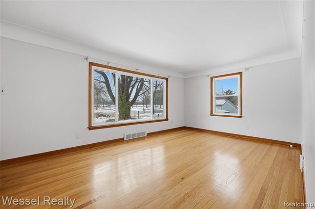 28771 Bunert Road, Warren, MI 48088