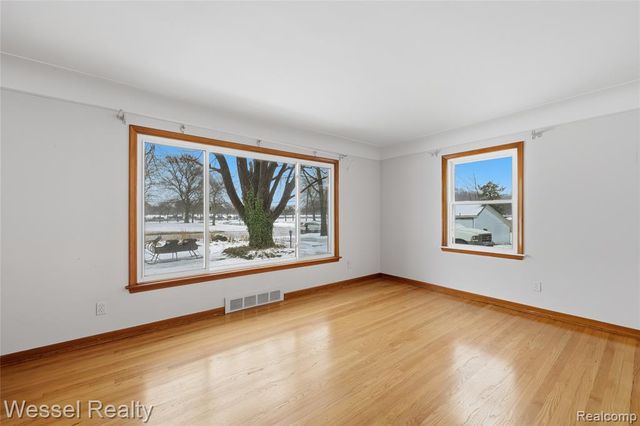 28771 Bunert Road, Warren, MI 48088