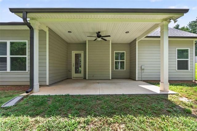 131 Holtz Drive, Carrollton, GA 30117