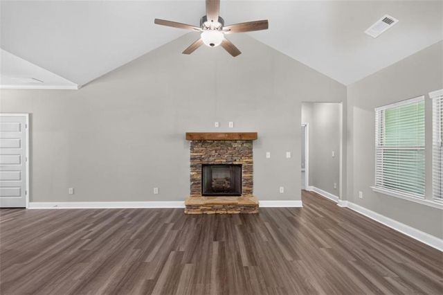 131 Holtz Drive, Carrollton, GA 30117
