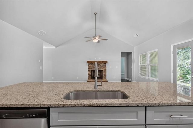 131 Holtz Drive, Carrollton, GA 30117