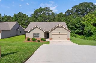 131 Holtz Drive, Carrollton, GA 30117