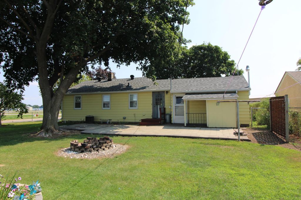 6300 60th Avenue N, Crystal, MN 55428 — photo 4