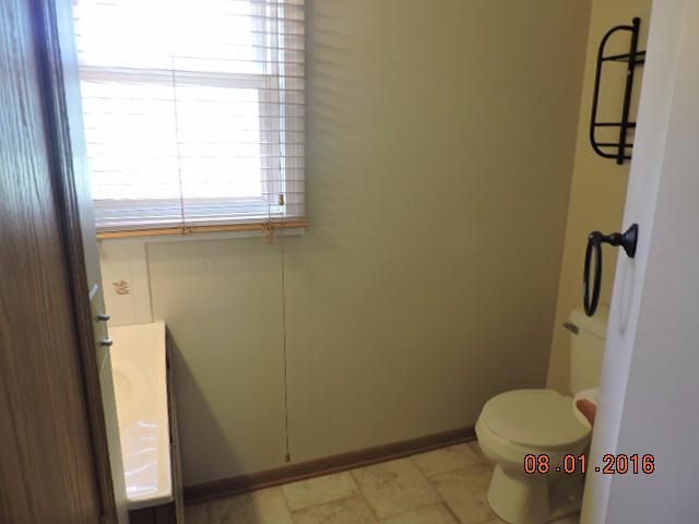 1227 N Tombeau ROAD, Genoa City, WI 53128