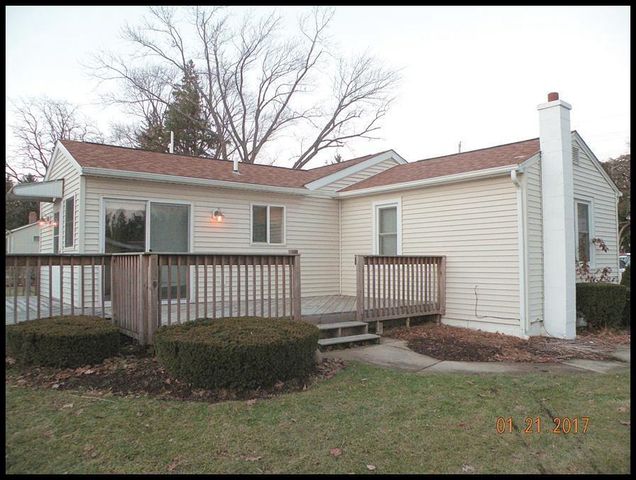 1227 N Tombeau ROAD, Genoa City, WI 53128