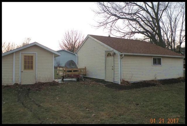 1227 N Tombeau ROAD, Genoa City, WI 53128