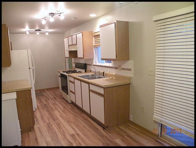 1227 N Tombeau ROAD, Genoa City, WI 53128