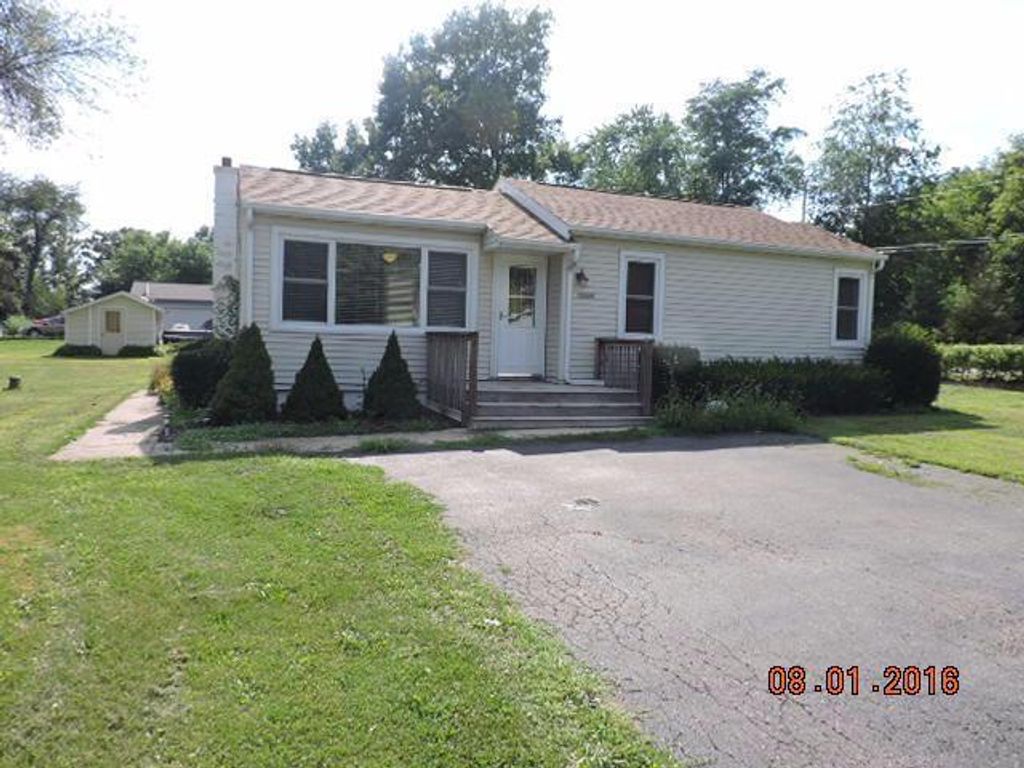 1227 N Tombeau ROAD, Genoa City, WI 53128