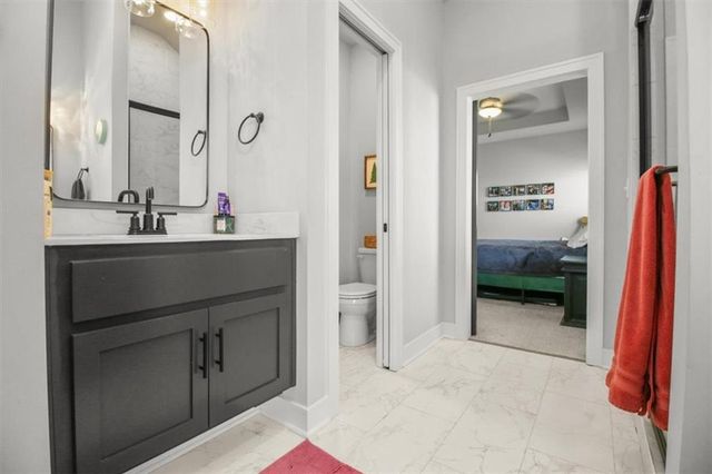 904 NW Lindenwood Drive, Grain Valley, MO 64029