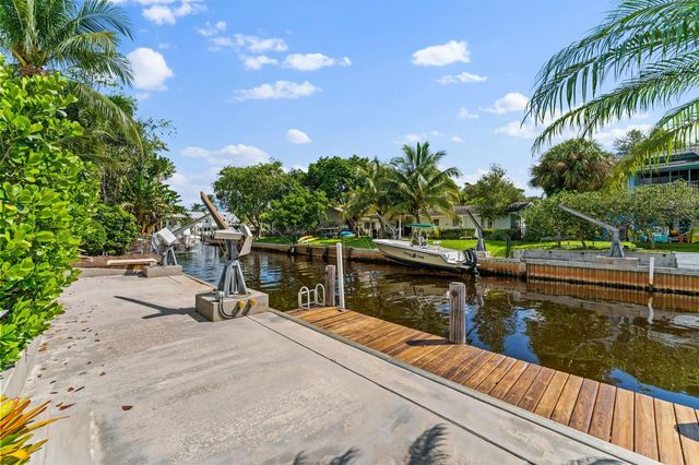 18150 Perigon Way, Jupiter, FL 33458