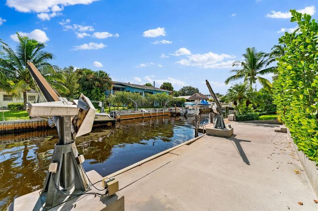 18150 Perigon Way, Jupiter, FL 33458