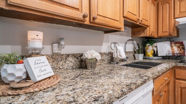 413 E BALBOA Drive, Tempe, AZ 85282