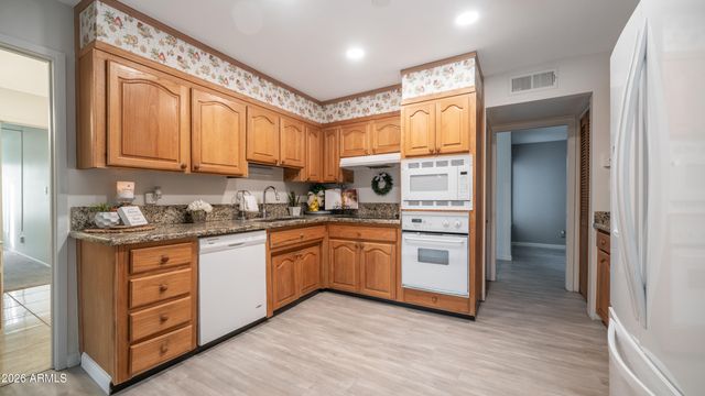 413 E BALBOA Drive, Tempe, AZ 85282