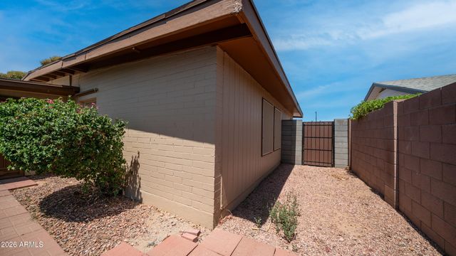 413 E BALBOA Drive, Tempe, AZ 85282