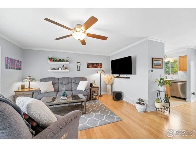 9755 High St, Thornton, CO 80229