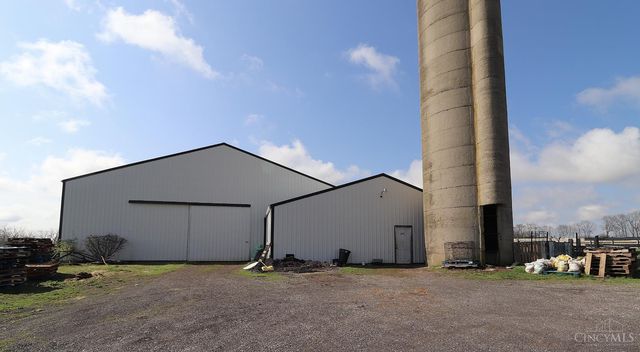 4951 Thomas Road, Wayne Twp, OH 45067